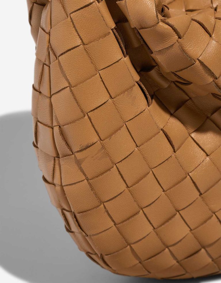 Bottega Veneta Jodie Teen Lamb Brown Signs of wear | Sell your designer bag