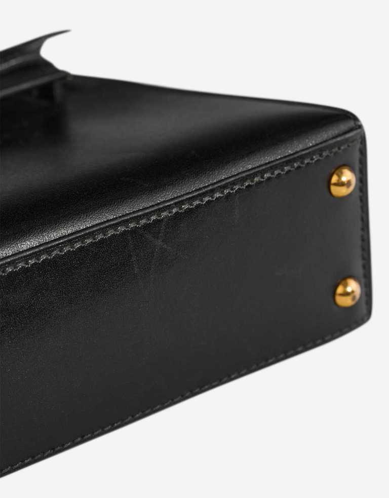 Hermès Kelly 15 Box Black Signs of wear | Sell your designer bag