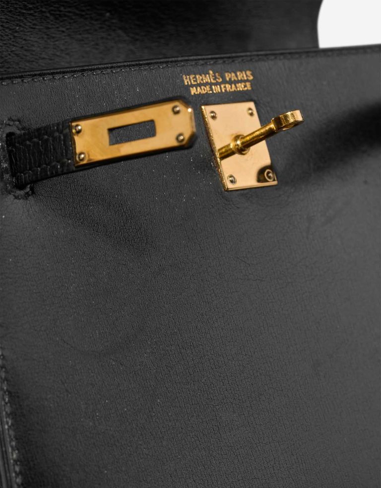 Hermès Kelly 15 Box Black Signs of wear | Sell your designer bag