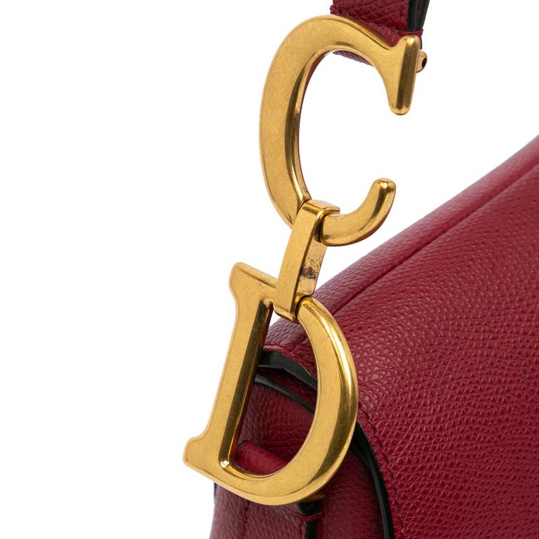 Dior Saddle Medium Calf Red Signs of wear | Sell your designer bag