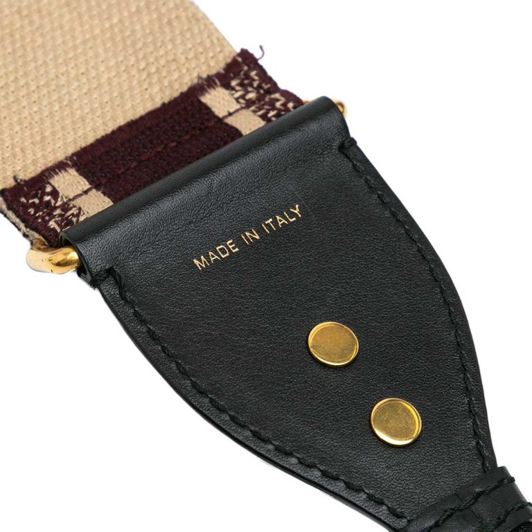 Dior Saddle Medium Calf Red Signs of wear | Sell your designer bag
