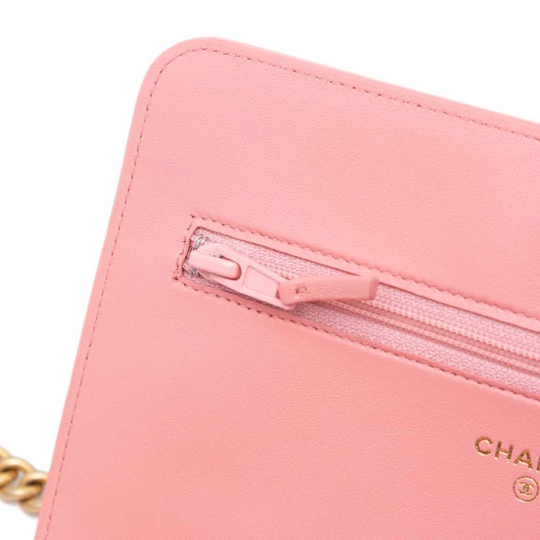 Chanel Boy Wallet On Chain Small Lamb Pink Signs of wear | Sell your designer bag