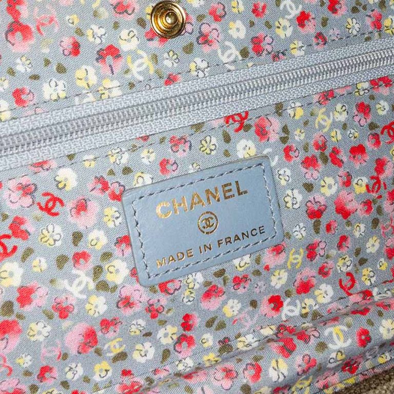Chanel Wallet On Chain Coco Cuba Canvas Green Logo | Sell your designer bag