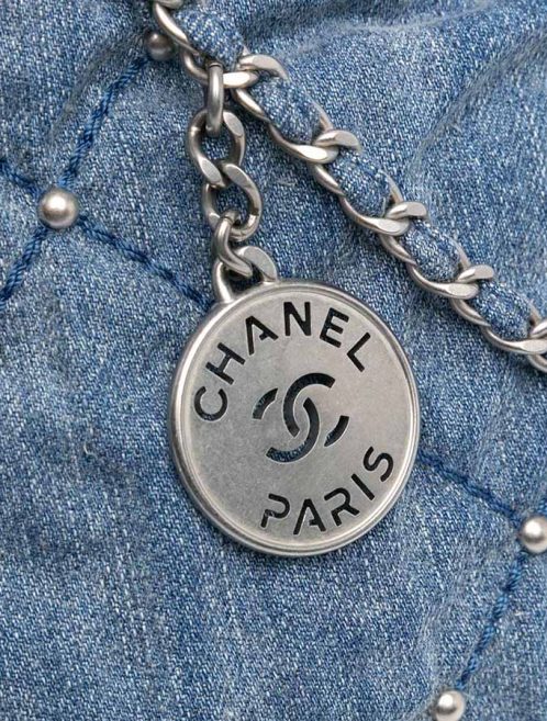 Chanel 22 Mini Denim Blue Signs of wear | Sell your designer bag