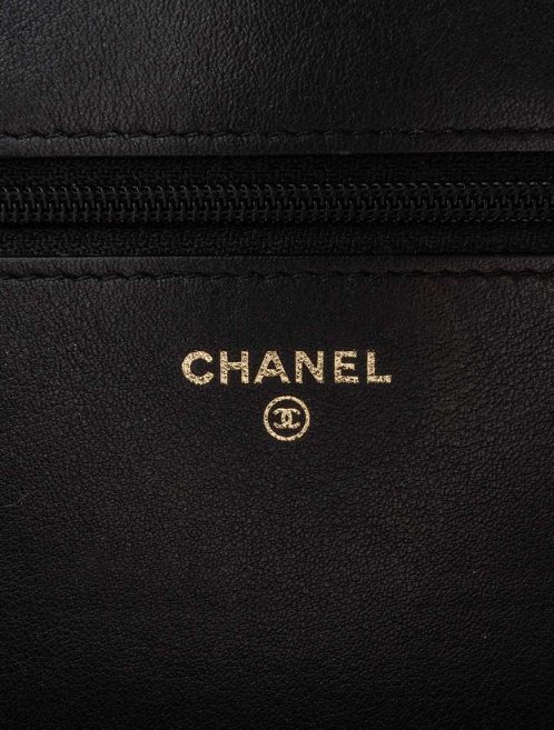 Chanel Boy Wallet On Chain Calf Black / Silver Closing System | Sell your designer bag