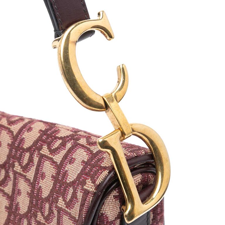 Dior Saddle Medium Oblique Jacquard Red Signs of wear | Sell your designer bag