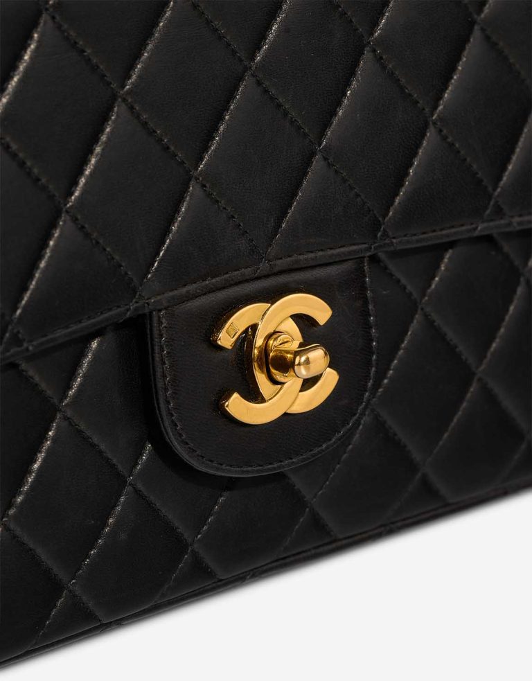 Chanel Timeless Handle Medium Lamb Black Closing System | Sell your designer bag