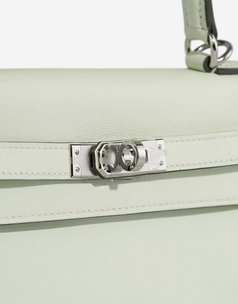 Hermès Kelly 25 Swift Vert Fizz Closing System | Sell your designer bag