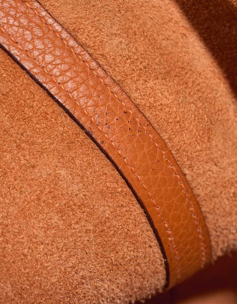 Hermès Picotin 22 Clémence Orange Signs of wear | Sell your designer bag