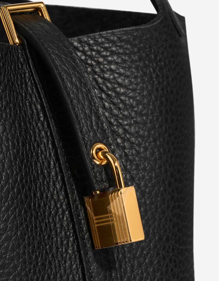 Hermès Picotin 18 Taurillon Clémence Black Closing System | Sell your designer bag