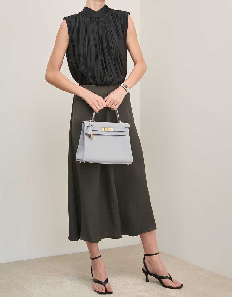 Hermès Kelly 28 Evercolor Bleu Glacier on Model | Sell your designer bag