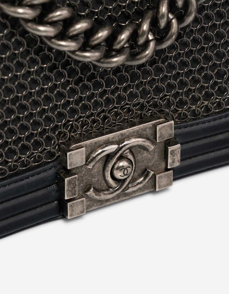 Chanel Boy Small Lamb Black Closing System | Sell your designer bag