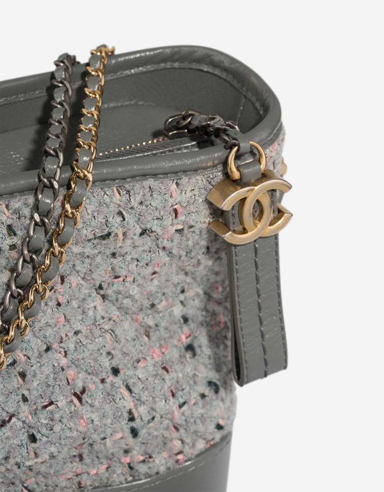Chanel Gabrielle Medium Tweed Grey Closing System | Sell your designer bag