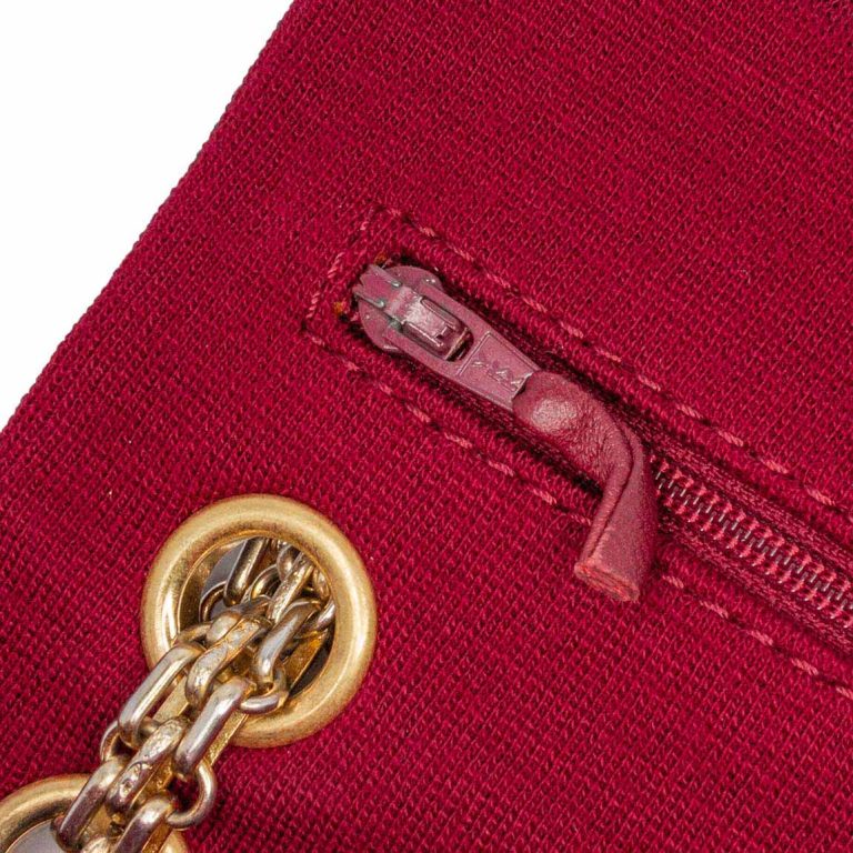 Chanel 2.55 Reissue Mini Jersey Red Signs of wear | Sell your designer bag
