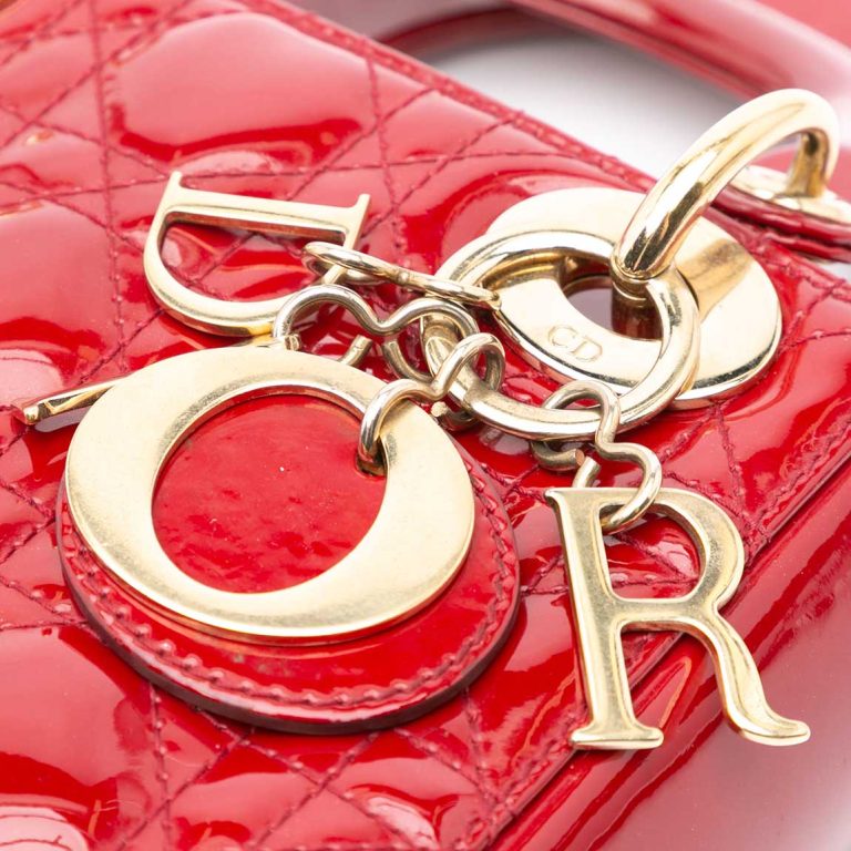 Dior Lady Mini Patent Red Closing System | Sell your designer bag