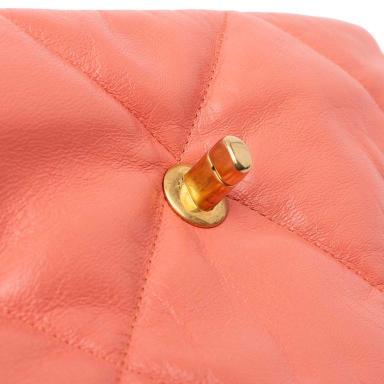 Chanel 19 Flap Bag Lamb Coral Pink Closing System | Sell your designer bag
