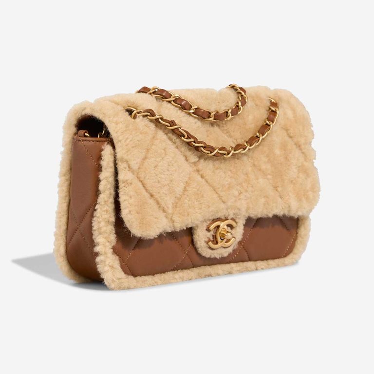Chanel Timeless Handle Medium Lamb / Shearling Cognac / Beige | Sell your designer bag