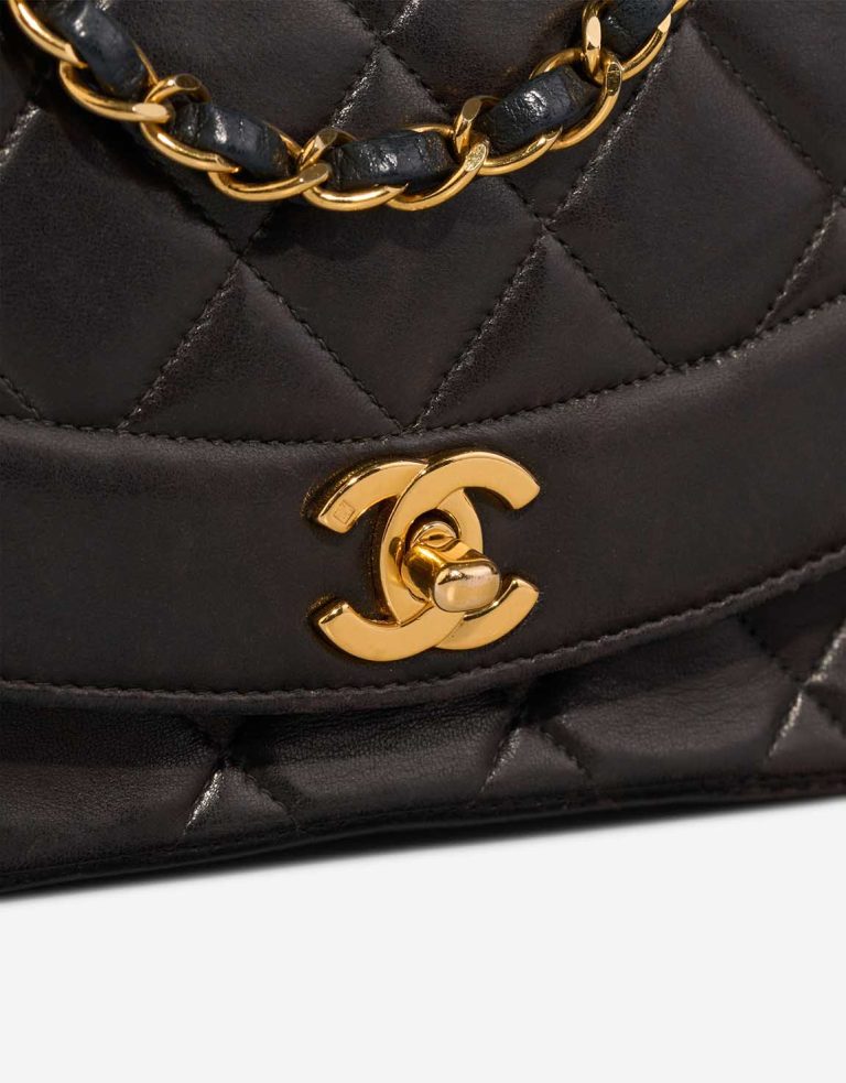 Chanel Diana Medium Lamb Dark Brown Closing System | Sell your designer bag