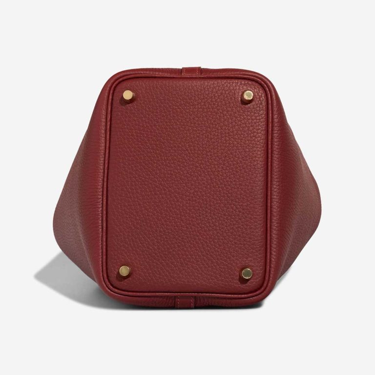 Hermès Picotin 18 Taurillon Clémence Rouge H | Sell your designer bag