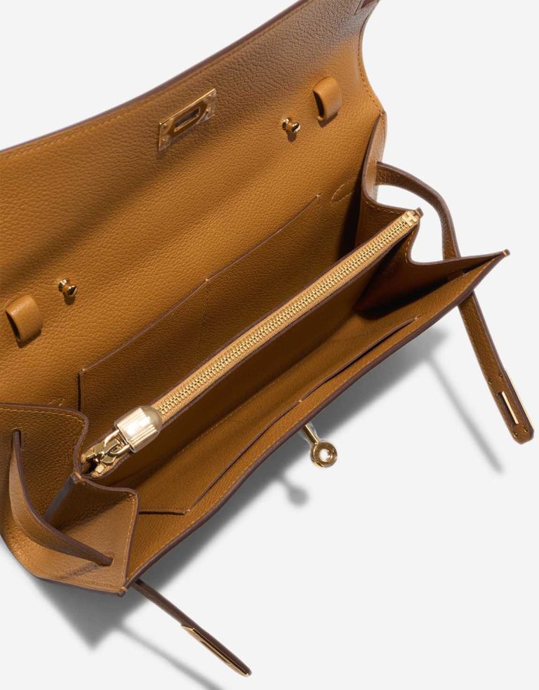 Hermès Kelly To Go Evercolor Caramel Inside | Sell your designer bag