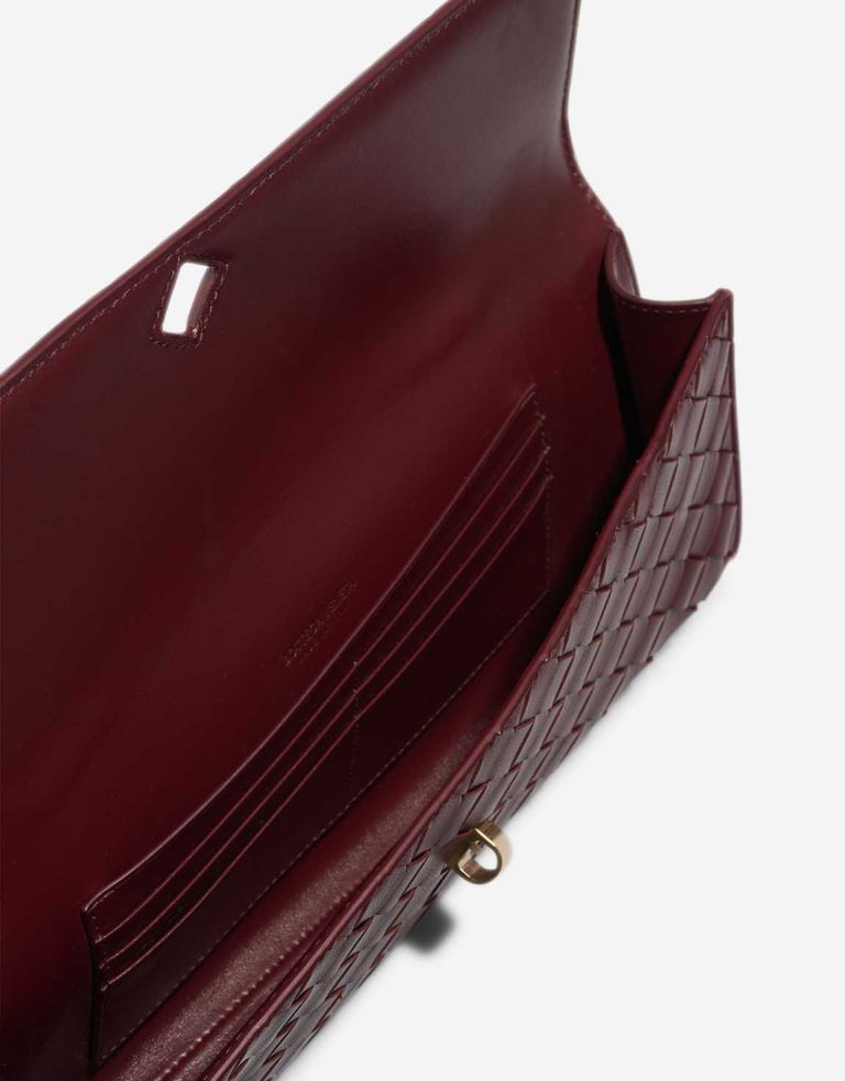 Bottega Veneta Andiamo Clutch Lamb Burgundy Inside | Sell your designer bag