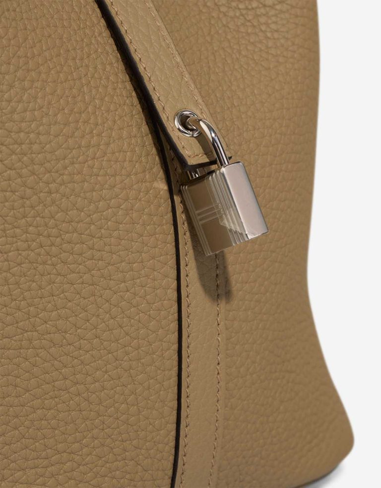 Hermès Picotin 22 Clémence Beige Marfa Closing System | Sell your designer bag