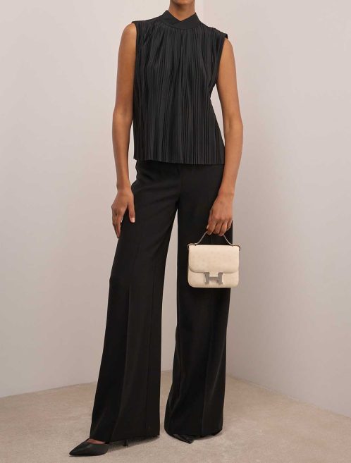 Hermès Constance 18 Ostrich Nata on Model | Sell your designer bag