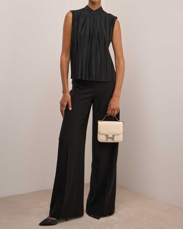 Hermès Constance 18 Ostrich Nata Front | Sell your designer bag