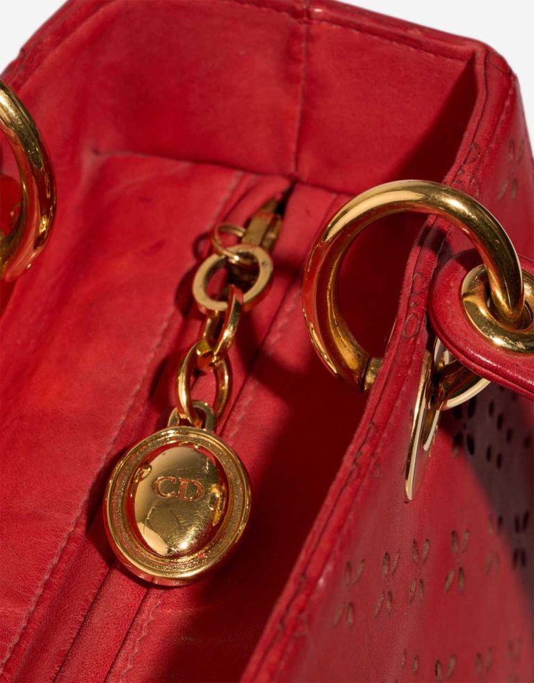 Dior Lady Medium Aged Calf Red Signs of wear | Sell your designer bag