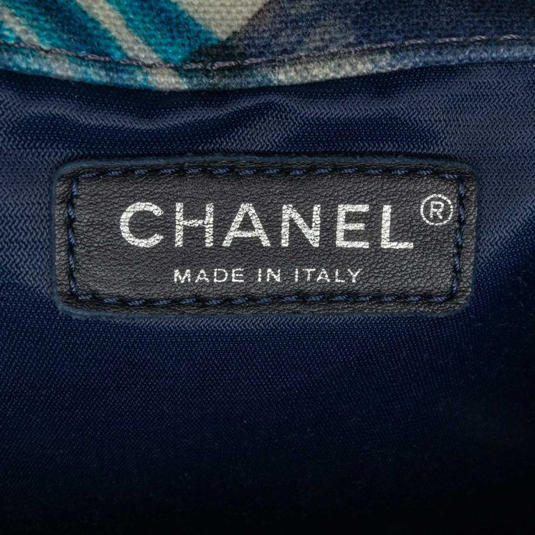 Chanel Airlines Timeless Single Flap XXL Canvas Blue / Red / White Logo | Sell your designer bag