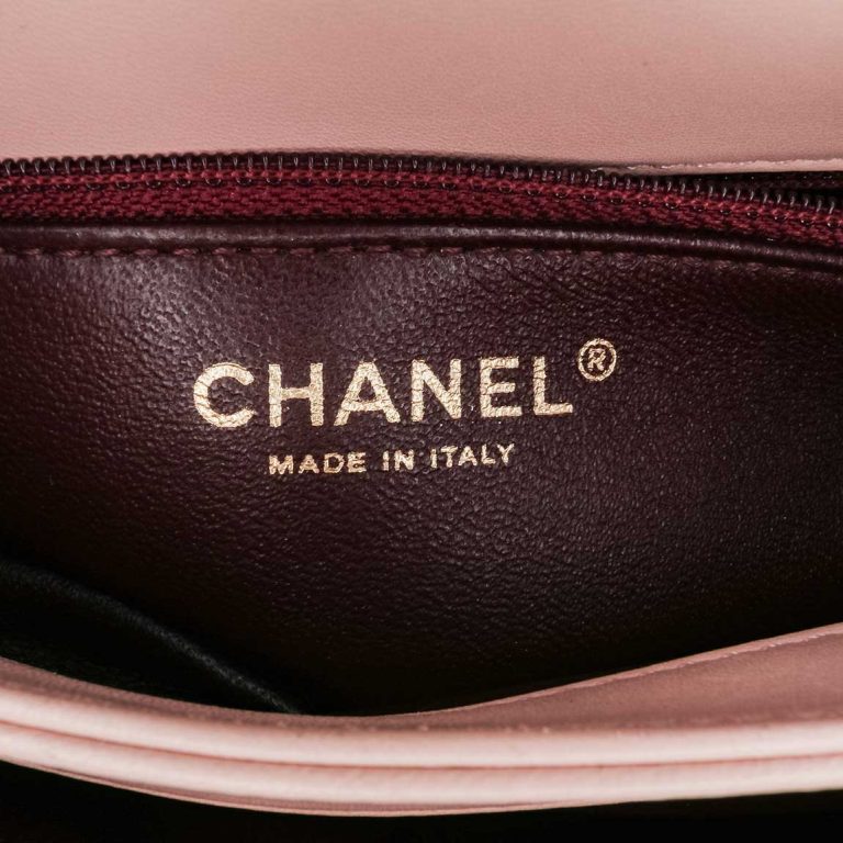 Chanel Trendy CC Medium Lamb Light Pink Logo | Sell your designer bag