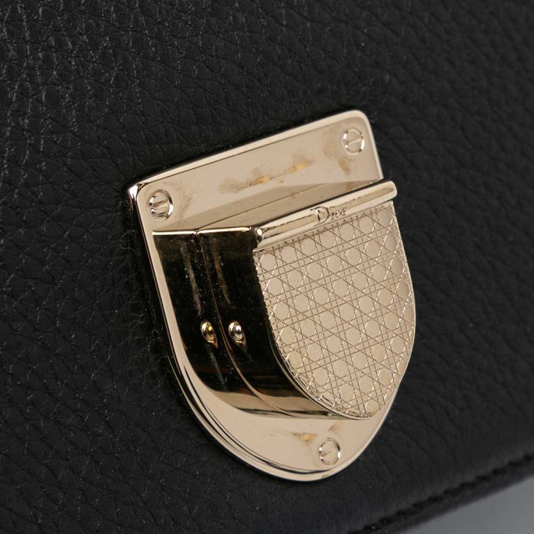 Dior Diorama Medium Calf Black Closing System | Sell your designer bag