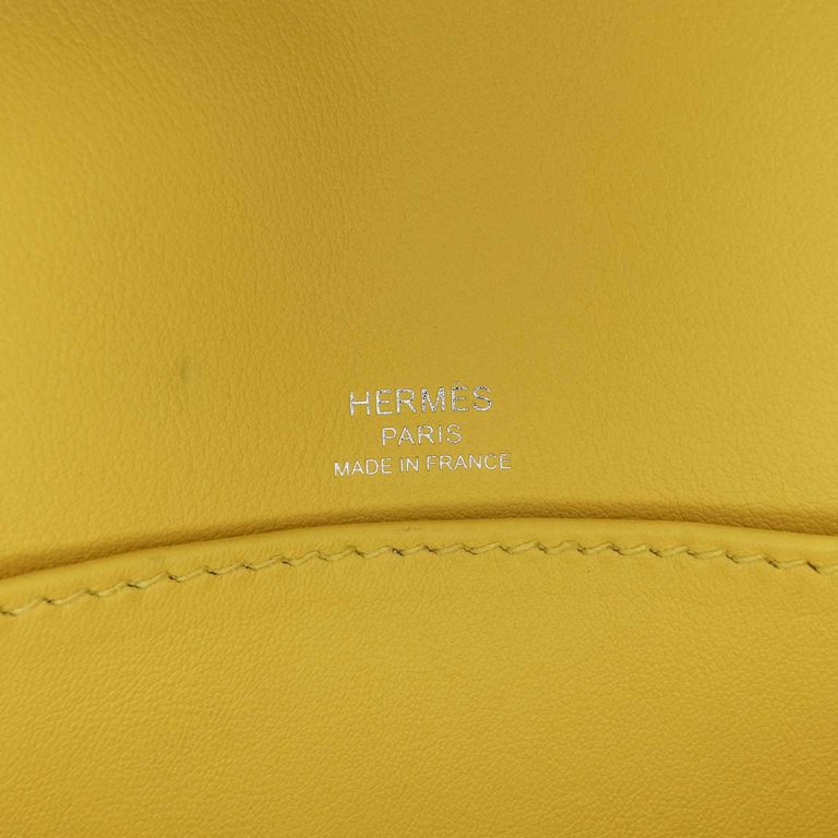 Hermès Geta Chèvre Mysore Jaune Citron Logo | Sell your designer bag