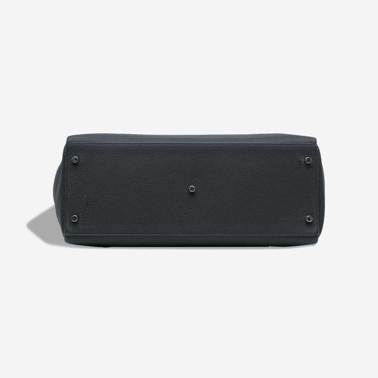 Hermès Kelly 42 Togo Black | Sell your designer bag
