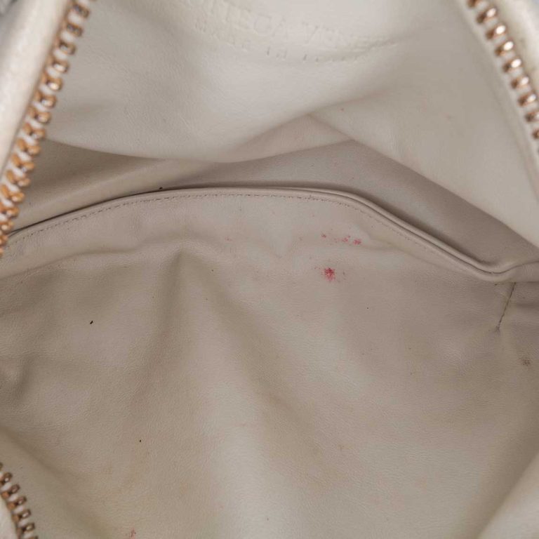Bottega Veneta Jodie Small Lamb White Inside | Sell your designer bag