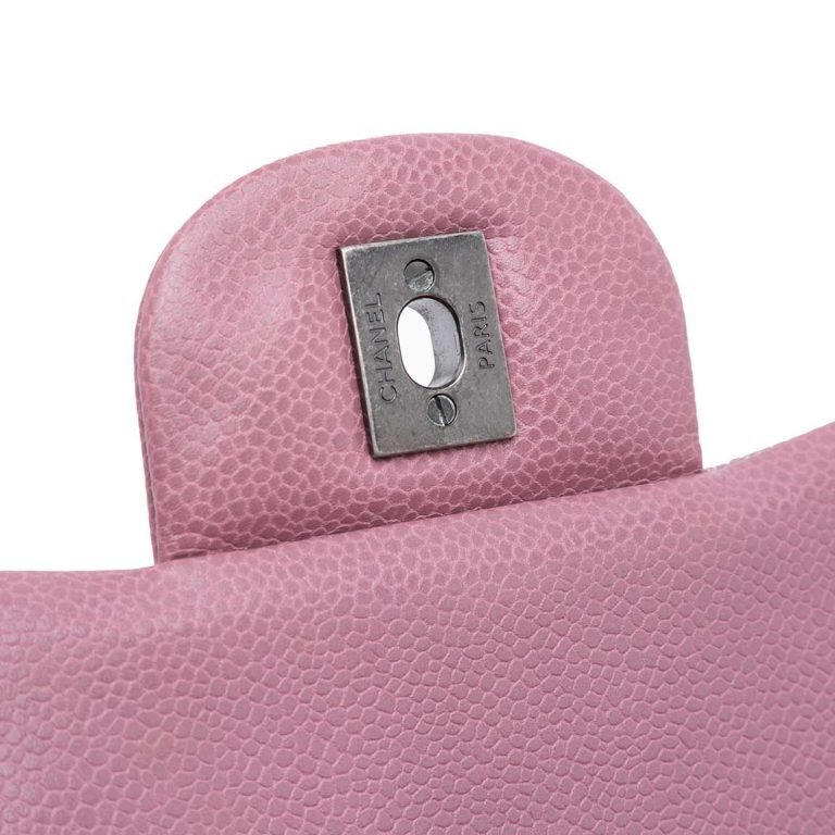 Chanel Timeless Jumbo Caviar Violet Signs of wear | Sell your designer bag