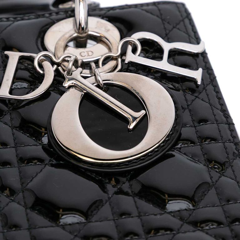 Dior Lady Medium Patent Black on Model | Sell your designer bag