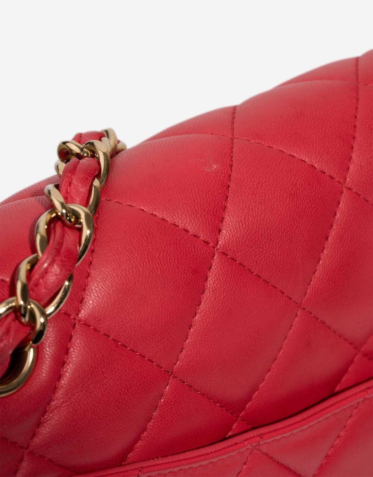 Chanel Timeless Jumbo Lamb Red Signs of wear | Sell your designer bag