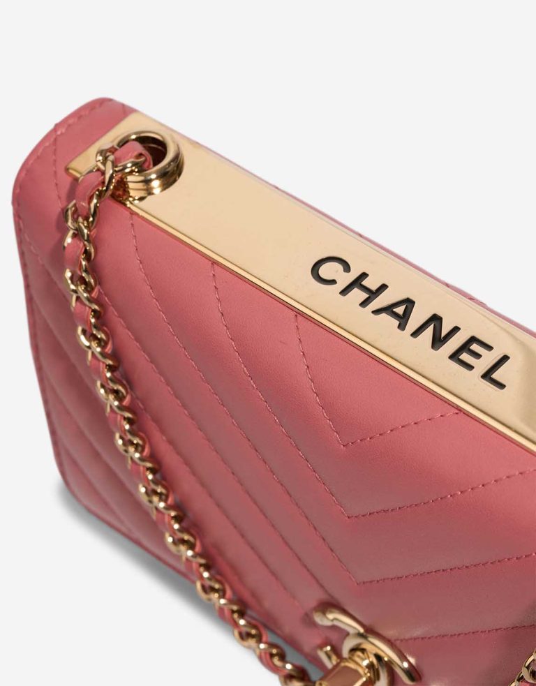 Chanel Trendy CC Wallet On Chain Lamb Rose Signs of wear | Sell your designer bag