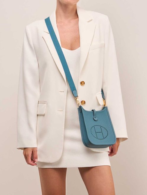 Hermès Evelyne 16 Clémence Bleu Jean on Model | Sell your designer bag