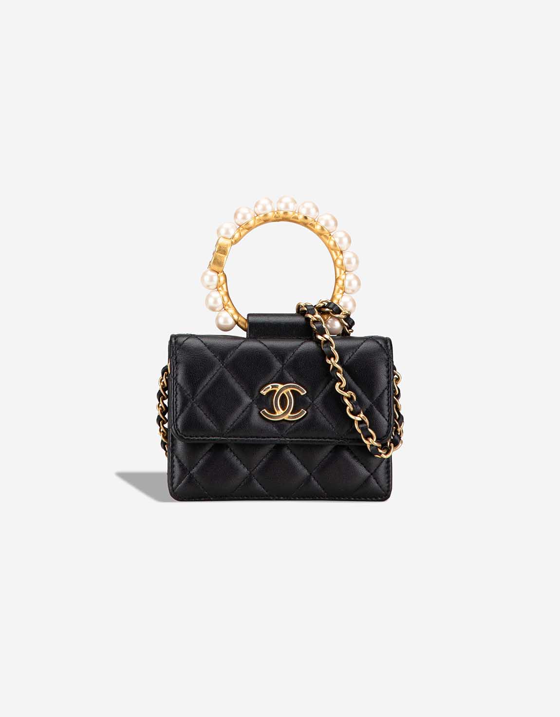 WALMESE2OOGSDNL6_Chanel_Clutch