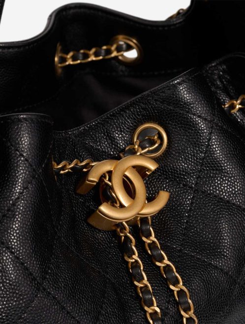 Chanel 25 Small Caviar Black Closing System | Sell your designer bag