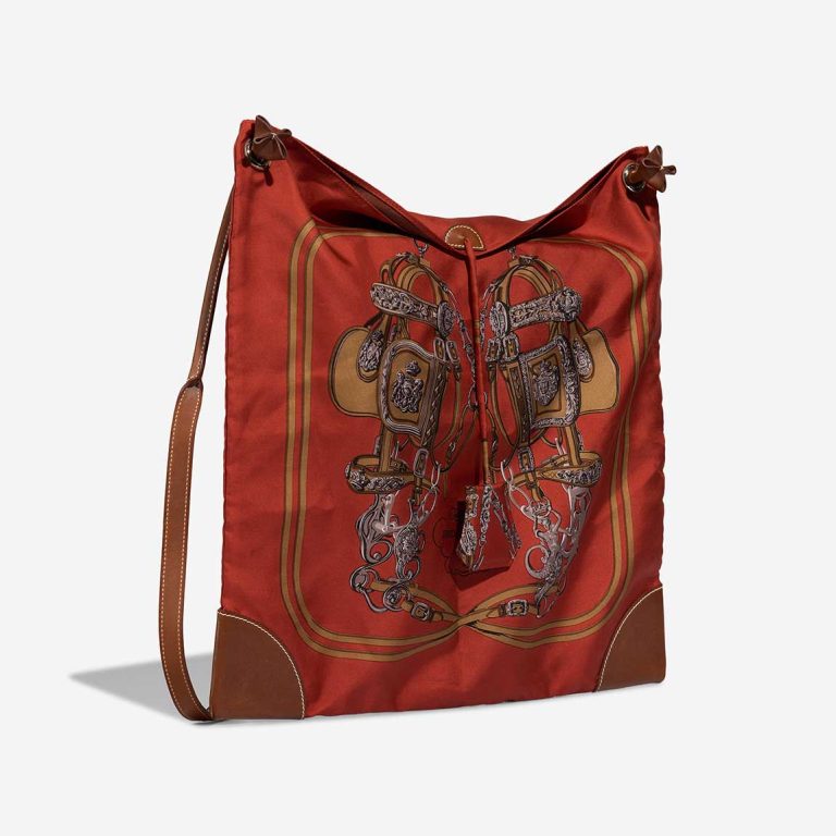 Hermès Silky City 41 Silk / Swift Red / Multicolour / Gold | Sell your designer bag