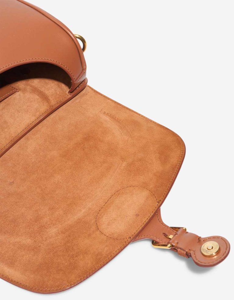 Dior Bobby Medium Calf Brown Signs of wear | Sell your designer bag