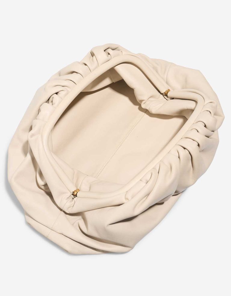 Bottega Veneta Pouch Large Lamb Beige Inside | Sell your designer bag