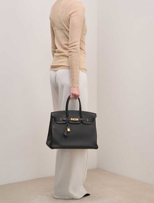 Hermès Birkin 35 Togo Black on Model | Sell your designer bag