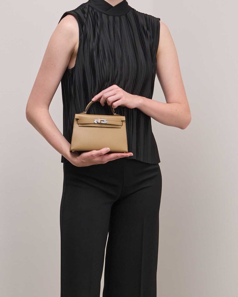 Hermès Kelly Mini Epsom Poussière Electrum Front | Sell your designer bag