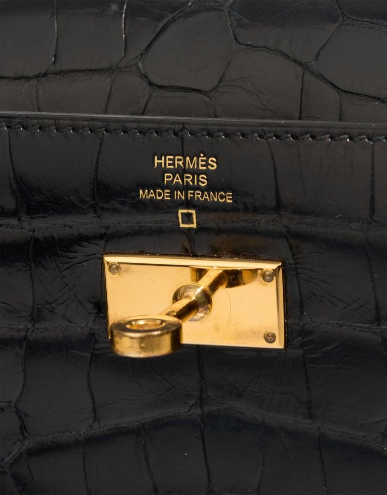 Hermès Kelly Long Wallet Alligator Mississippi Black Logo | Sell your designer bag