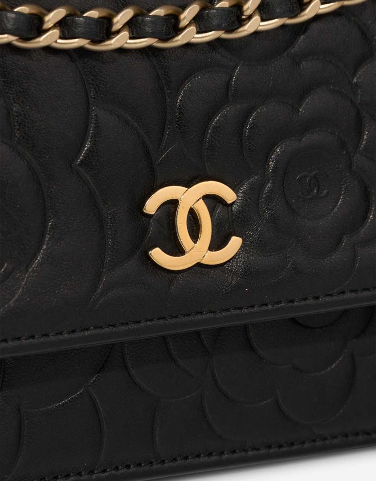 Chanel Wallet On Chain Camellia Lamb Black Closing System | Sell your designer bag