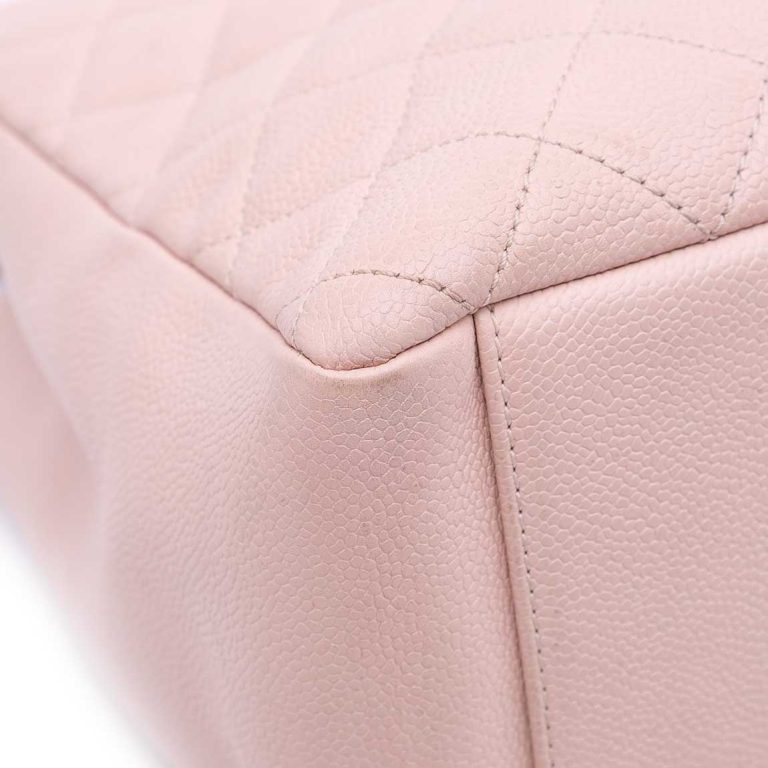Chanel Shopping Tote GST Caviar Light Pink Signs of wear | Sell your designer bag